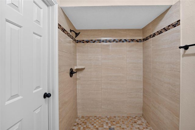 14810 Walters, Houston, TX 77068