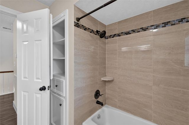 14810 Walters, Houston, TX 77068