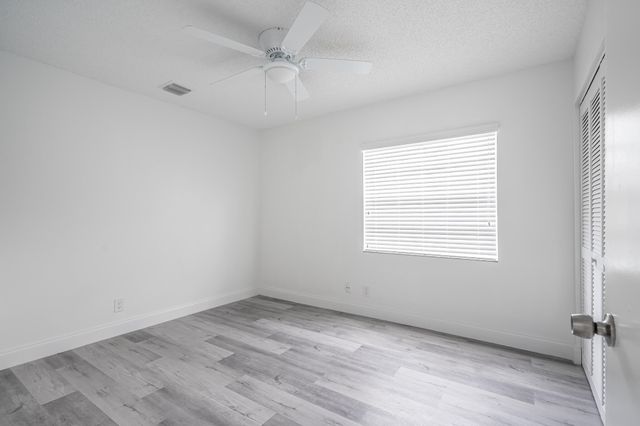 5140 NW 5th Avenue, Boca Raton, FL 33487