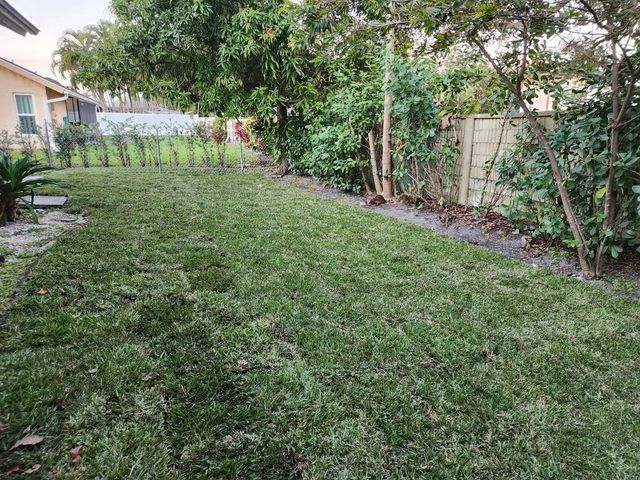 5140 NW 5th Avenue, Boca Raton, FL 33487