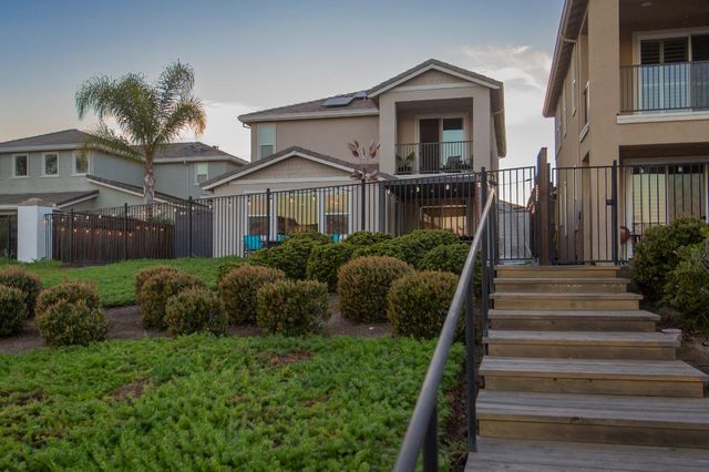 17878 Isabella Pl, Lathrop, CA 95330