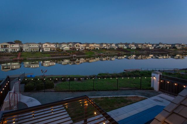 17878 Isabella Pl, Lathrop, CA 95330