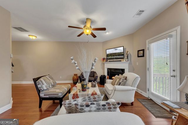 5614 Cobblestone Creek Avenue 8, Mableton, GA 30126