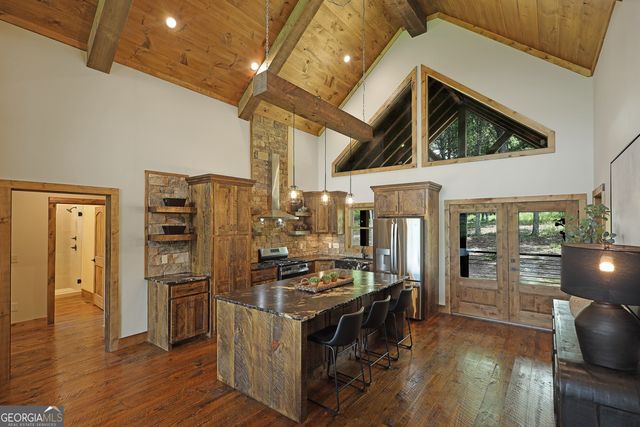 356 Arbor Creek Trail, Mineral Bluff, GA 30559