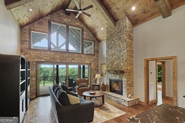 356 Arbor Creek Trail, Mineral Bluff, GA 30559