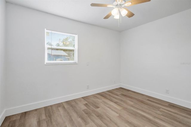 7031 GLENVIEW DRIVE, Tampa, FL 33619