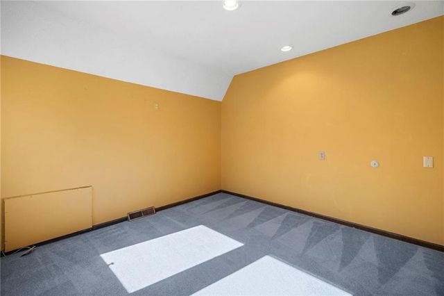 7616 NW Eastside Drive, Weatherby Lake, MO 64152