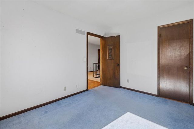 7616 NW Eastside Drive, Weatherby Lake, MO 64152