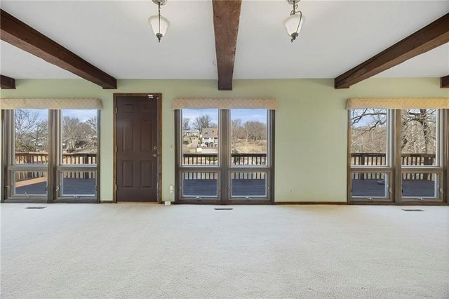 7616 NW Eastside Drive, Weatherby Lake, MO 64152