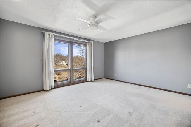 7616 NW Eastside Drive, Weatherby Lake, MO 64152