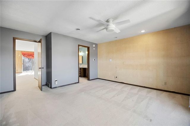 7616 NW Eastside Drive, Weatherby Lake, MO 64152