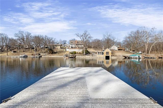 7616 NW Eastside Drive, Weatherby Lake, MO 64152