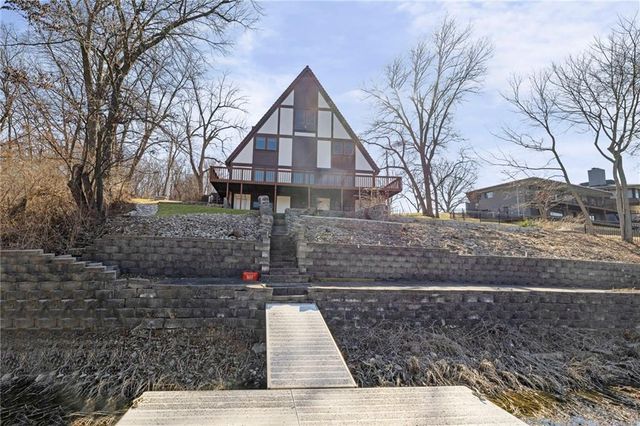 7616 NW Eastside Drive, Weatherby Lake, MO 64152