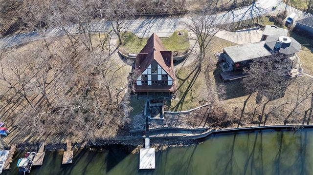 7616 NW Eastside Drive, Weatherby Lake, MO 64152