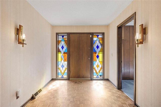 7616 NW Eastside Drive, Weatherby Lake, MO 64152