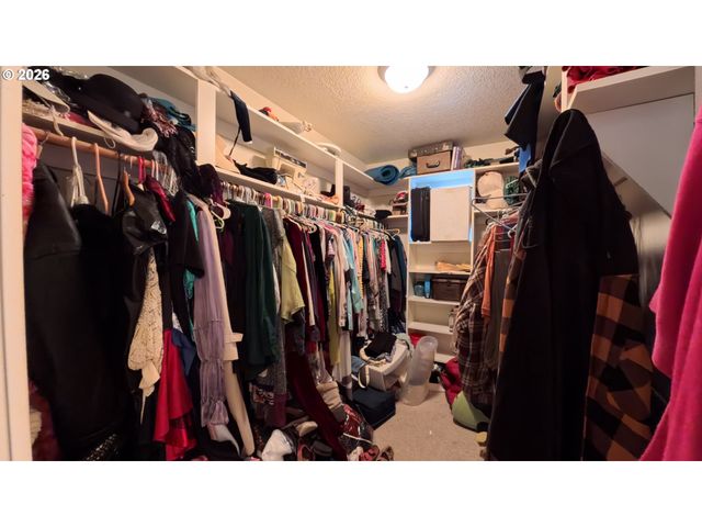 2180 DALKE RIDGE Dr, Salem, OR 97304