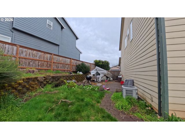 2180 DALKE RIDGE Dr, Salem, OR 97304