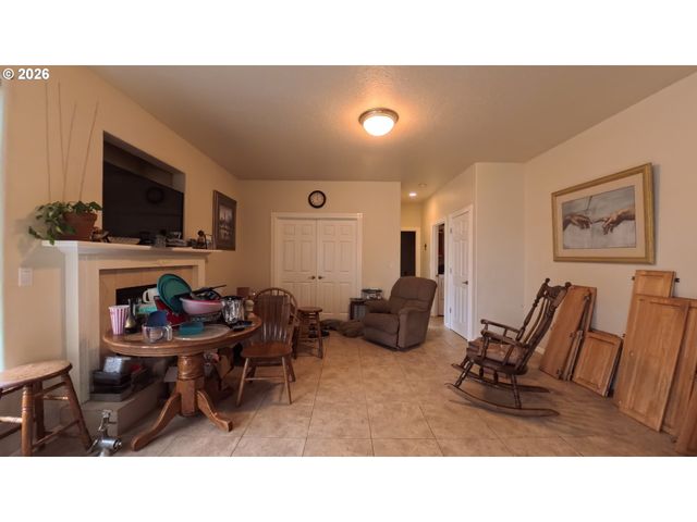 2180 DALKE RIDGE Dr, Salem, OR 97304