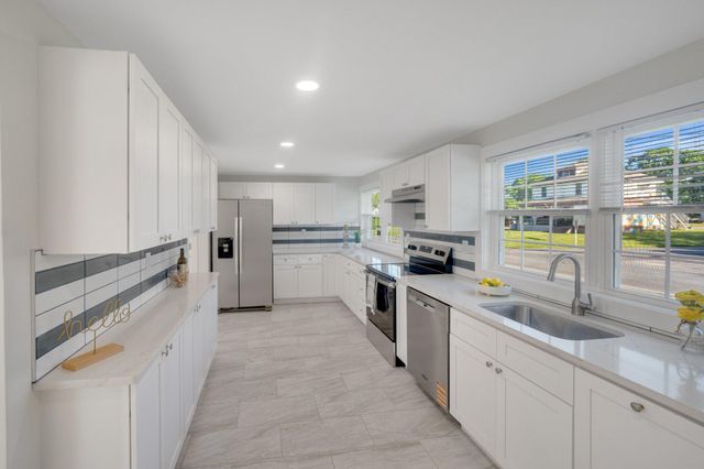 322 E CECIL AVE, North East, MD 21901