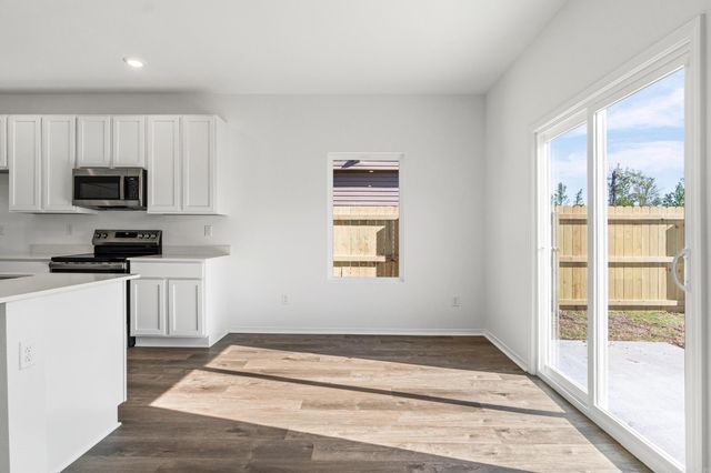 114 Sofia Drive, Maumelle, AR 72113