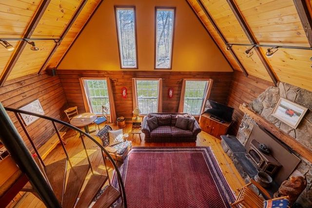1731 Three Maple Drive, Manchester, VT 05255