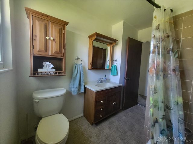 125 Mark Lane, Fairborn, OH 45324