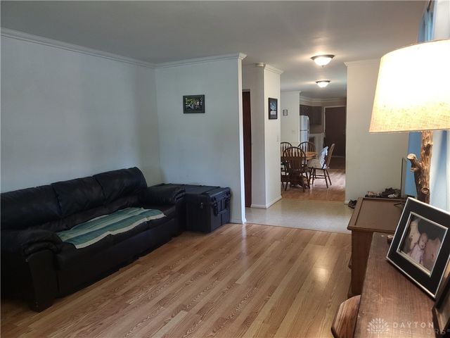 125 Mark Lane, Fairborn, OH 45324