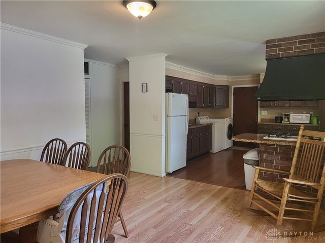 125 Mark Lane, Fairborn, OH 45324