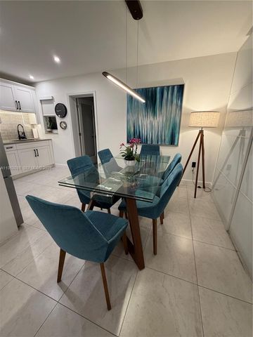 930 NW 145th Ter, Miami, FL 33168