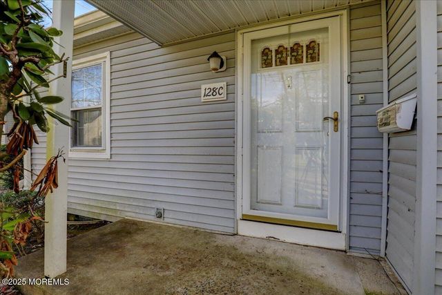 128 Korn Market C, Freehold, NJ 07728