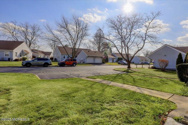 128 Korn Market C, Freehold, NJ 07728