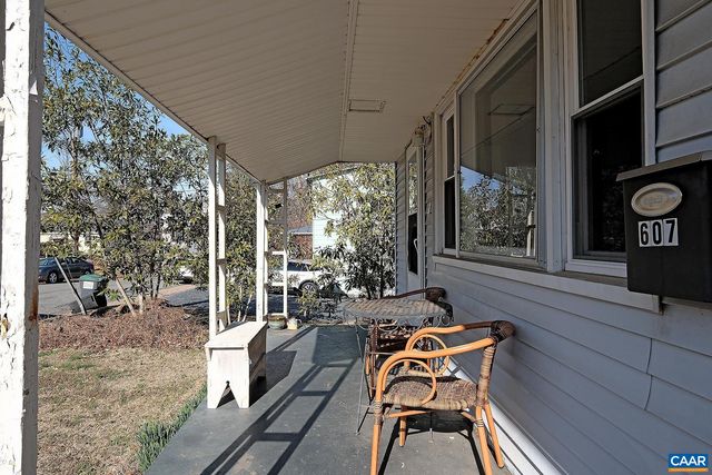 607 MONTROSE AVE, Charlottesville, VA 22902
