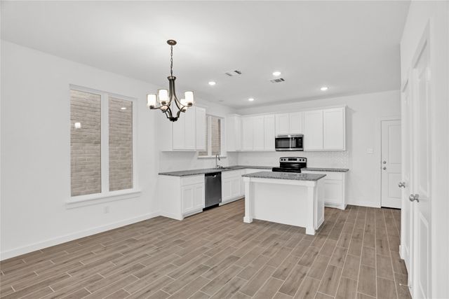 312 Oakbend Drive, Lewisville, TX 75067