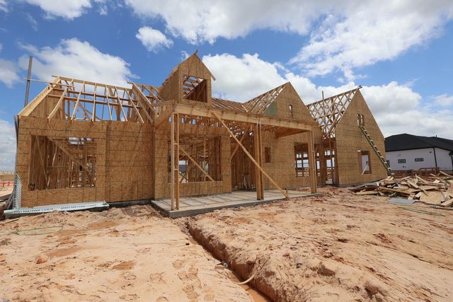 4065 Edgewater Terrace Lane, Waller, TX 77484