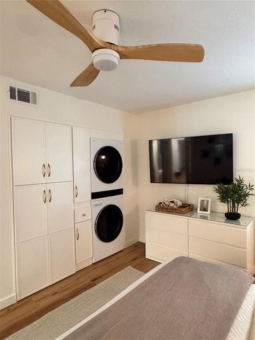 5623 MIDNIGHT PASS ROAD 615, Siesta Key, FL 34242