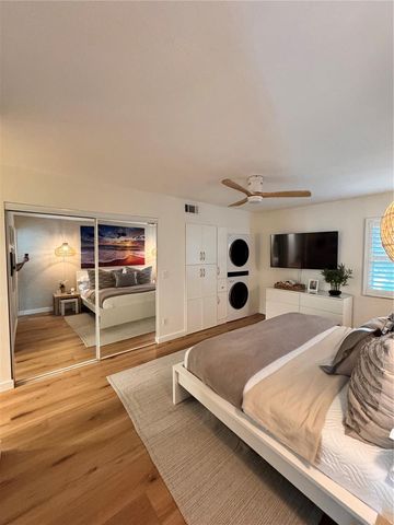 5623 MIDNIGHT PASS ROAD 615, Siesta Key, FL 34242