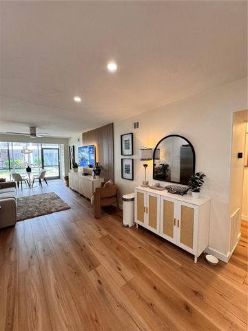 5623 MIDNIGHT PASS ROAD 615, Siesta Key, FL 34242