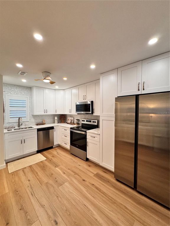 5623 MIDNIGHT PASS ROAD 615, Siesta Key, FL 34242