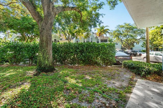1030 Crystal Way 104, Delray Beach, FL 33444