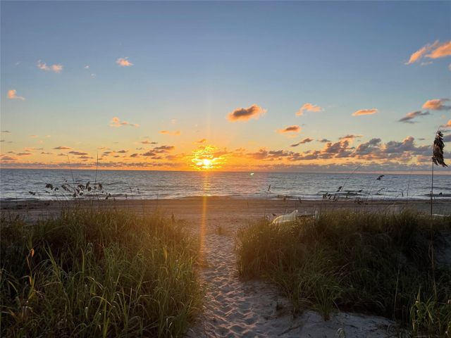 1030 Crystal Way 104, Delray Beach, FL 33444