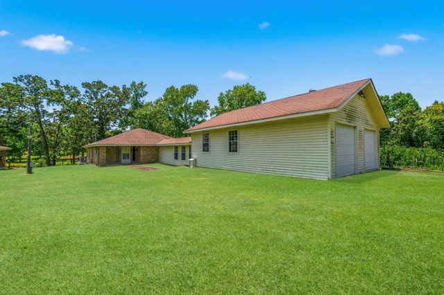 4000 Fm 3277, Livingston, TX 77351