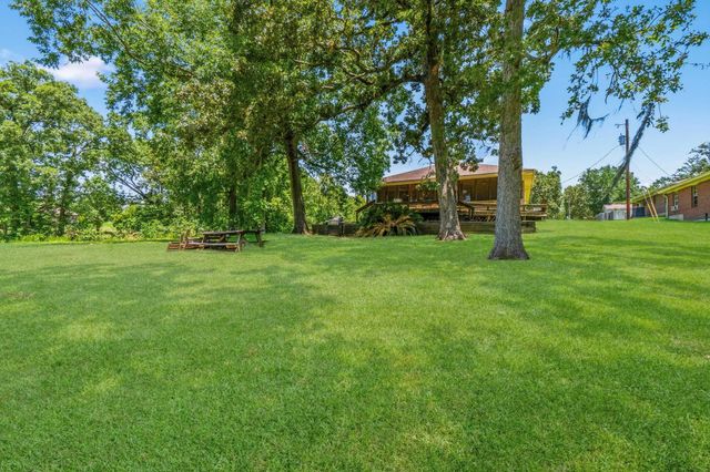 4000 Fm 3277, Livingston, TX 77351
