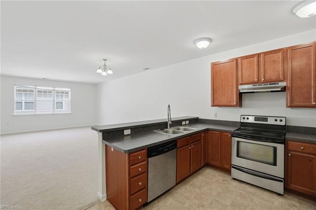 5321 Warminster Dr Unit 303, Virginia Beach, VA 23455