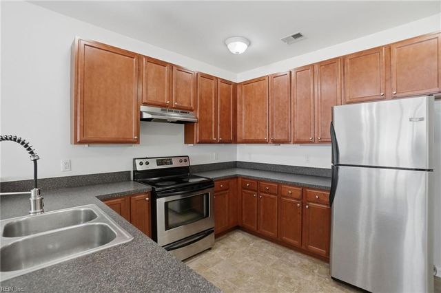 5321 Warminster Dr Unit 303, Virginia Beach, VA 23455