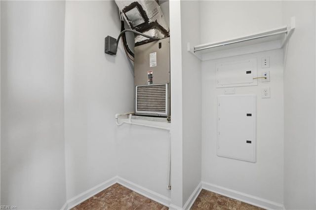 5321 Warminster Dr Unit 303, Virginia Beach, VA 23455