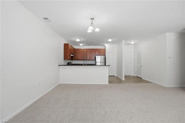 5321 Warminster Dr Unit 303, Virginia Beach, VA 23455