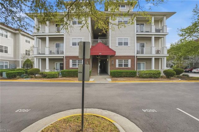 5321 Warminster Dr Unit 303, Virginia Beach, VA 23455