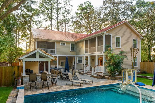 509 W 2nd South Street, Summerville, SC 29483