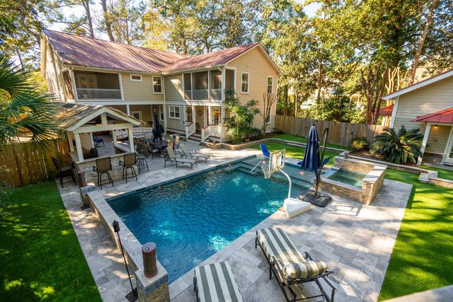 509 W 2nd South Street, Summerville, SC 29483