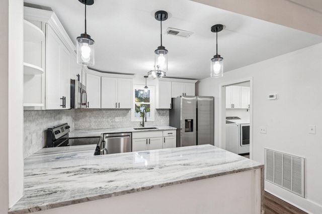 509 W 2nd South Street, Summerville, SC 29483